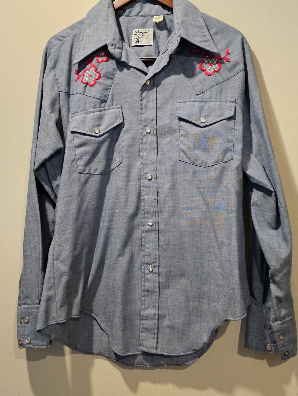 Vintage Monzini by Monticello Embroidered Western Shirt